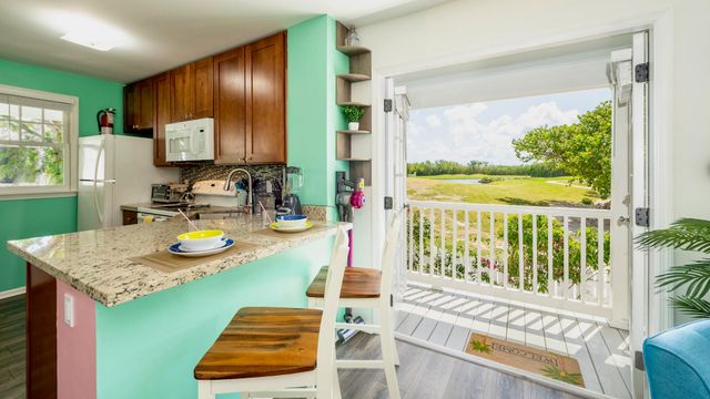 48 Kingfisher Lane, Key West, FL 33040