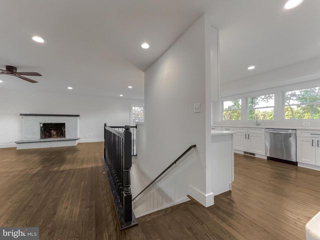 43088 ISLAND VW, Hollywood, MD 20636