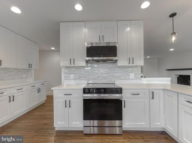43088 ISLAND VW, Hollywood, MD 20636