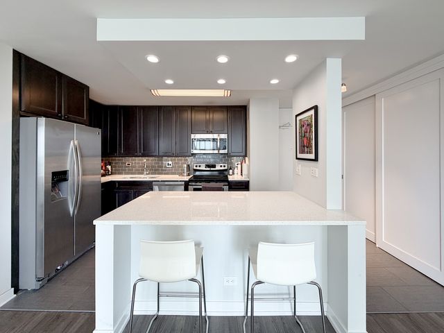 5455 N Sheridan Road 1908, Chicago, IL 60640