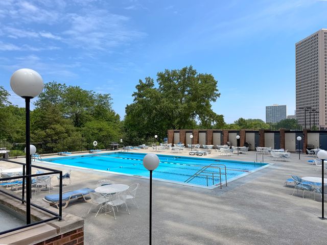 5455 N Sheridan Road 1908, Chicago, IL 60640