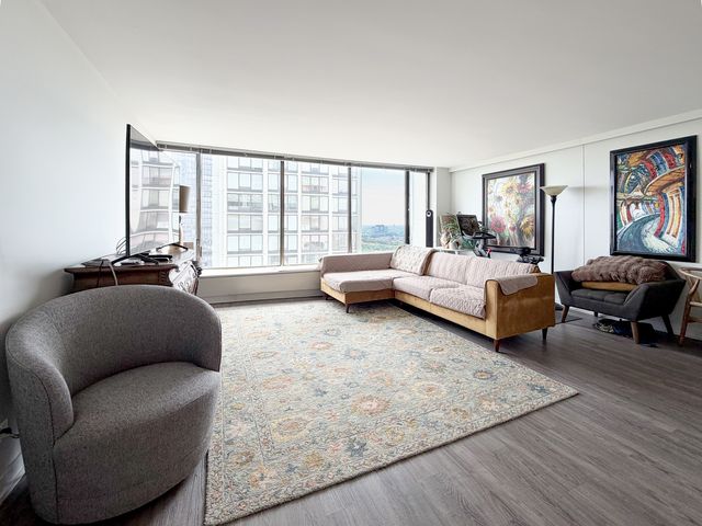 5455 N Sheridan Road 1908, Chicago, IL 60640