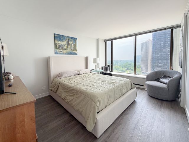 5455 N Sheridan Road 1908, Chicago, IL 60640