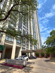 5455 N Sheridan Road 1908, Chicago, IL 60640