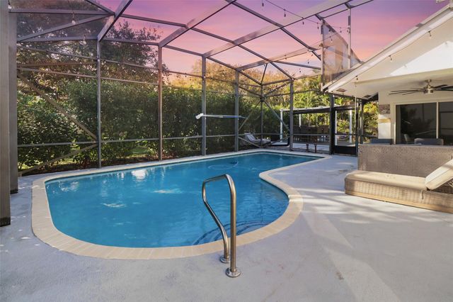 5164 NW 53rd Ave, Coconut Creek, FL 33073