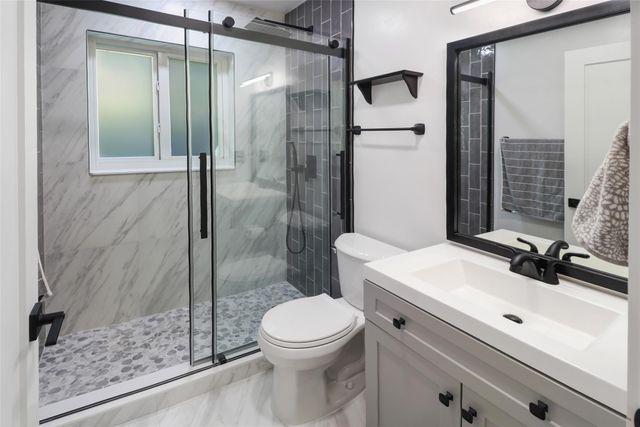 5164 NW 53rd Ave, Coconut Creek, FL 33073