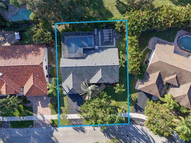 5164 NW 53rd Ave, Coconut Creek, FL 33073