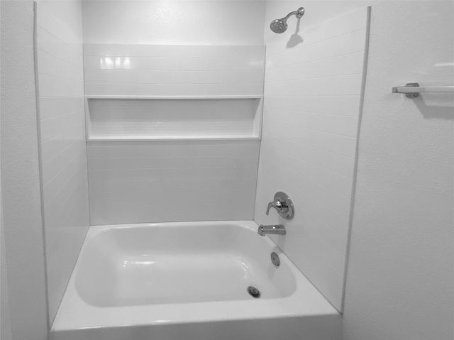 932 Yellow Ribbon CV, Jarrell, TX 76537