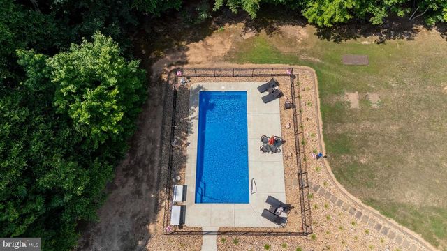 4602 MAGNOLIA HARBOUR DR, Spotsylvania, VA 22551