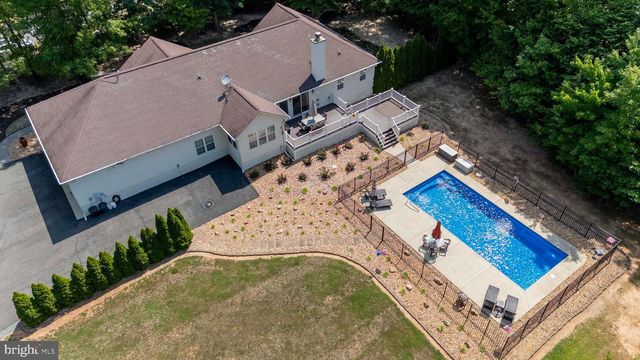 4602 MAGNOLIA HARBOUR DR, Spotsylvania, VA 22551