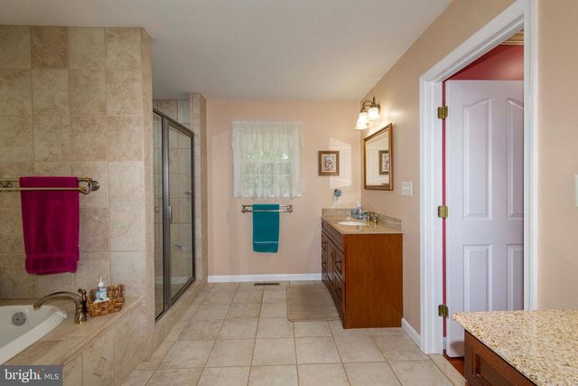 4602 MAGNOLIA HARBOUR DR, Spotsylvania, VA 22551