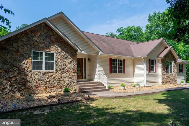 4602 MAGNOLIA HARBOUR DR, Spotsylvania, VA 22551