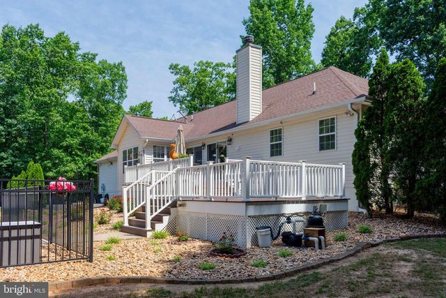 4602 MAGNOLIA HARBOUR DR, Spotsylvania, VA 22551