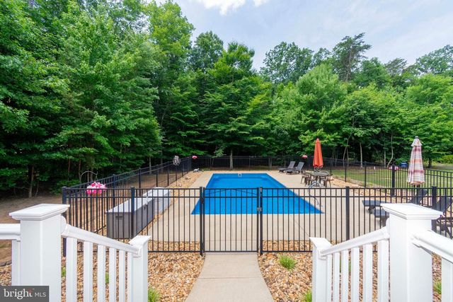 4602 MAGNOLIA HARBOUR DR, Spotsylvania, VA 22551
