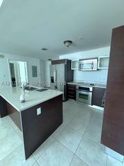 1900 N Bayshore Dr 1807, Miami, FL 33132
