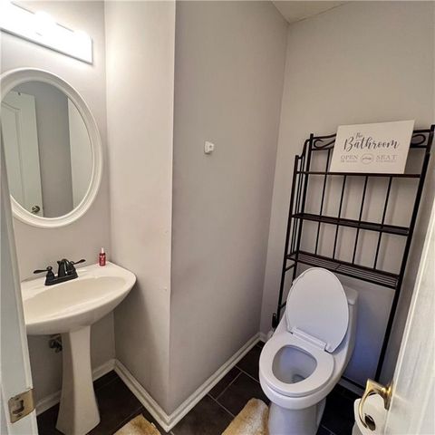 1004 Crown River Parkway, Mcdonough, GA 30252