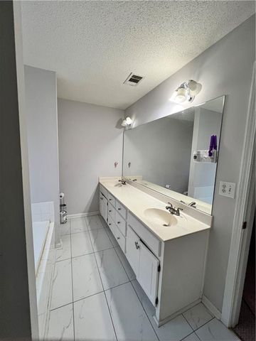 1004 Crown River Parkway, Mcdonough, GA 30252