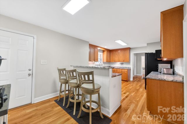 208 Deerfield Drive, Mount Holly, NC 28120