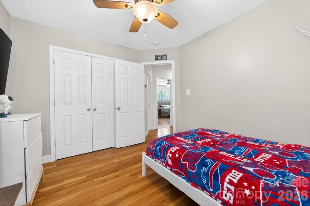 208 Deerfield Drive, Mount Holly, NC 28120
