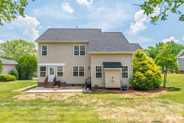 208 Deerfield Drive, Mount Holly, NC 28120