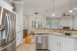 935 Liberty Street, Dallas, TX 75204