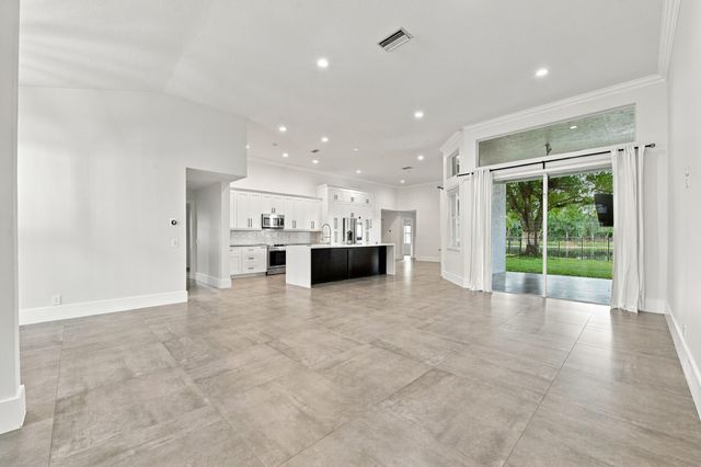 2559 Jardin Lane, Weston, FL 33327