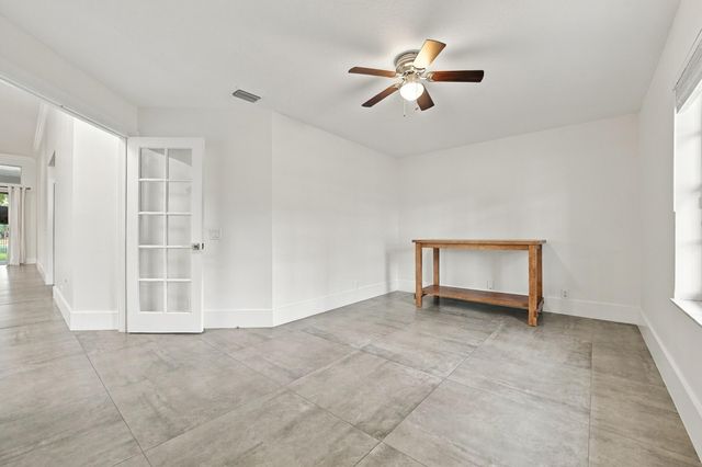 2559 Jardin Lane, Weston, FL 33327