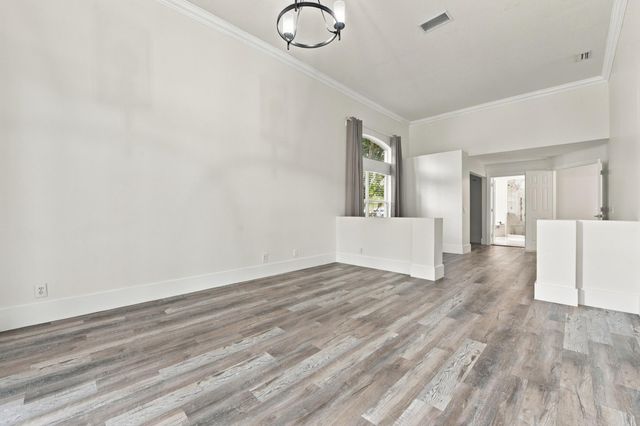 2559 Jardin Lane, Weston, FL 33327