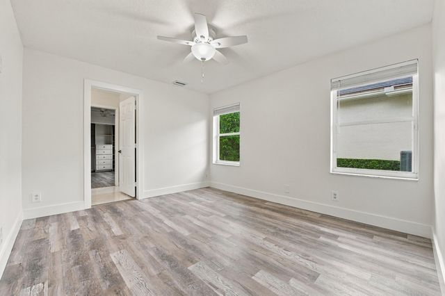 2559 Jardin Lane, Weston, FL 33327