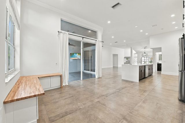 2559 Jardin Lane, Weston, FL 33327