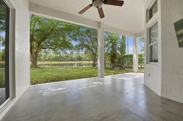2559 Jardin Lane, Weston, FL 33327