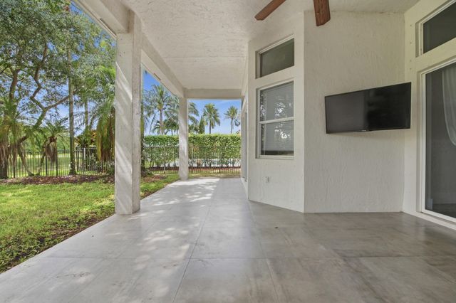 2559 Jardin Lane, Weston, FL 33327