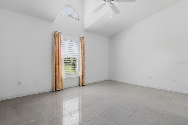 5588 GOLF POINTE DRIVE 1, Sarasota, FL 34243