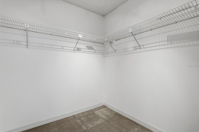 5588 GOLF POINTE DRIVE 1, Sarasota, FL 34243