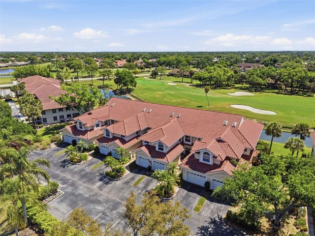 5588 GOLF POINTE DRIVE 1, Sarasota, FL 34243