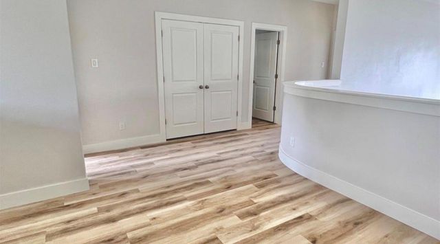 9905 Excaliburs Court A, Pearland, TX 77584