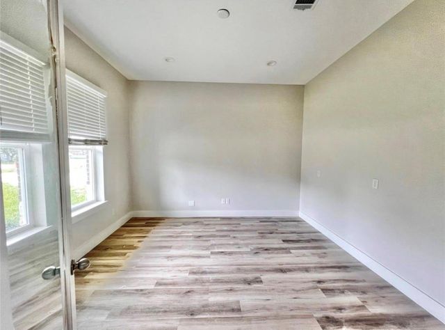 9905 Excaliburs Court A, Pearland, TX 77584