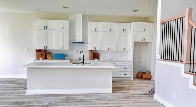 9905 Excaliburs Court A, Pearland, TX 77584