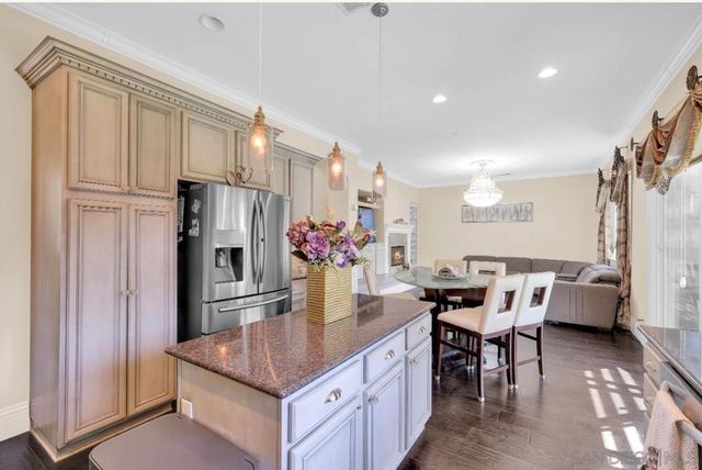 6602 Torrey Pine Ct, Rancho Cucamonga, CA 91739