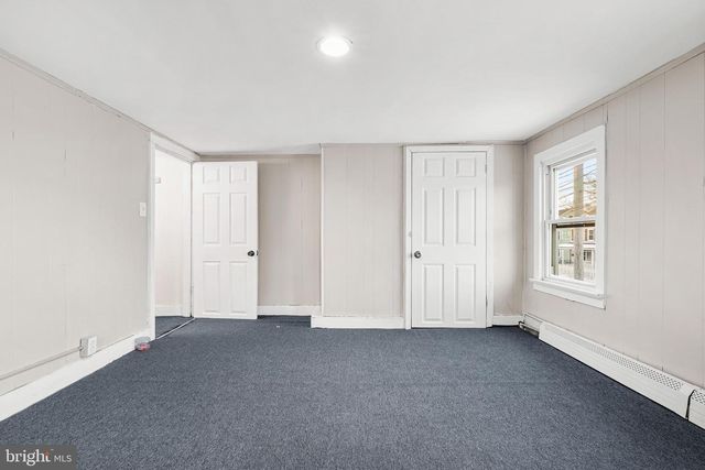 810 W 2ND ST, Florence, NJ 08518