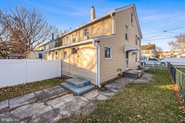 810 W 2ND ST, Florence, NJ 08518