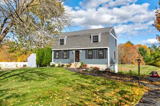 45 Damren Road, Derry, NH 03038