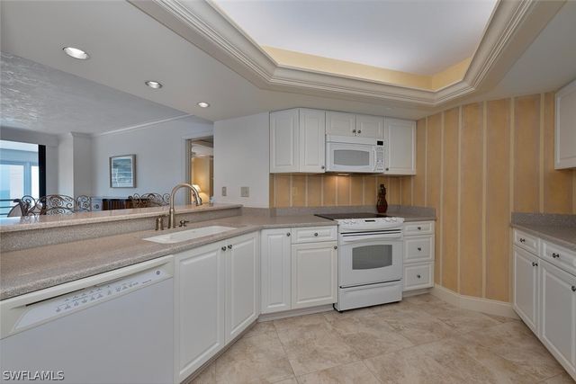 4751 Gulf Shore BLVD N 1507, Naples, FL 34103