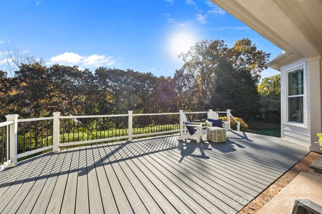 6147 Sharon Acres Road, Charlotte, NC 28210