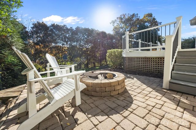 6147 Sharon Acres Road, Charlotte, NC 28210