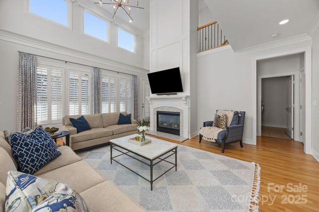 6147 Sharon Acres Road, Charlotte, NC 28210