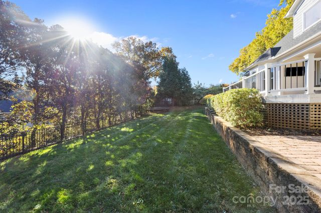 6147 Sharon Acres Road, Charlotte, NC 28210