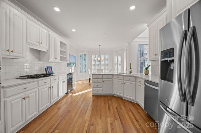 6147 Sharon Acres Road, Charlotte, NC 28210