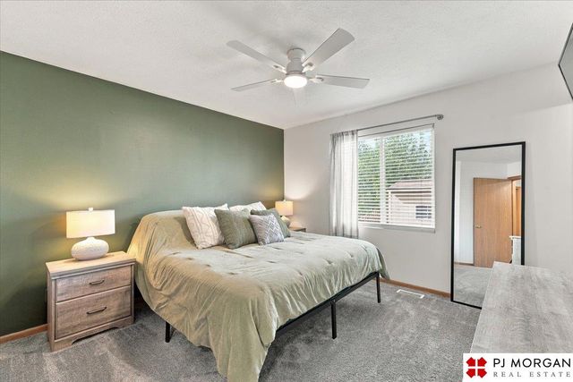 13008 Nebraska Avenue, Omaha, NE 68164
