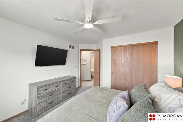 13008 Nebraska Avenue, Omaha, NE 68164